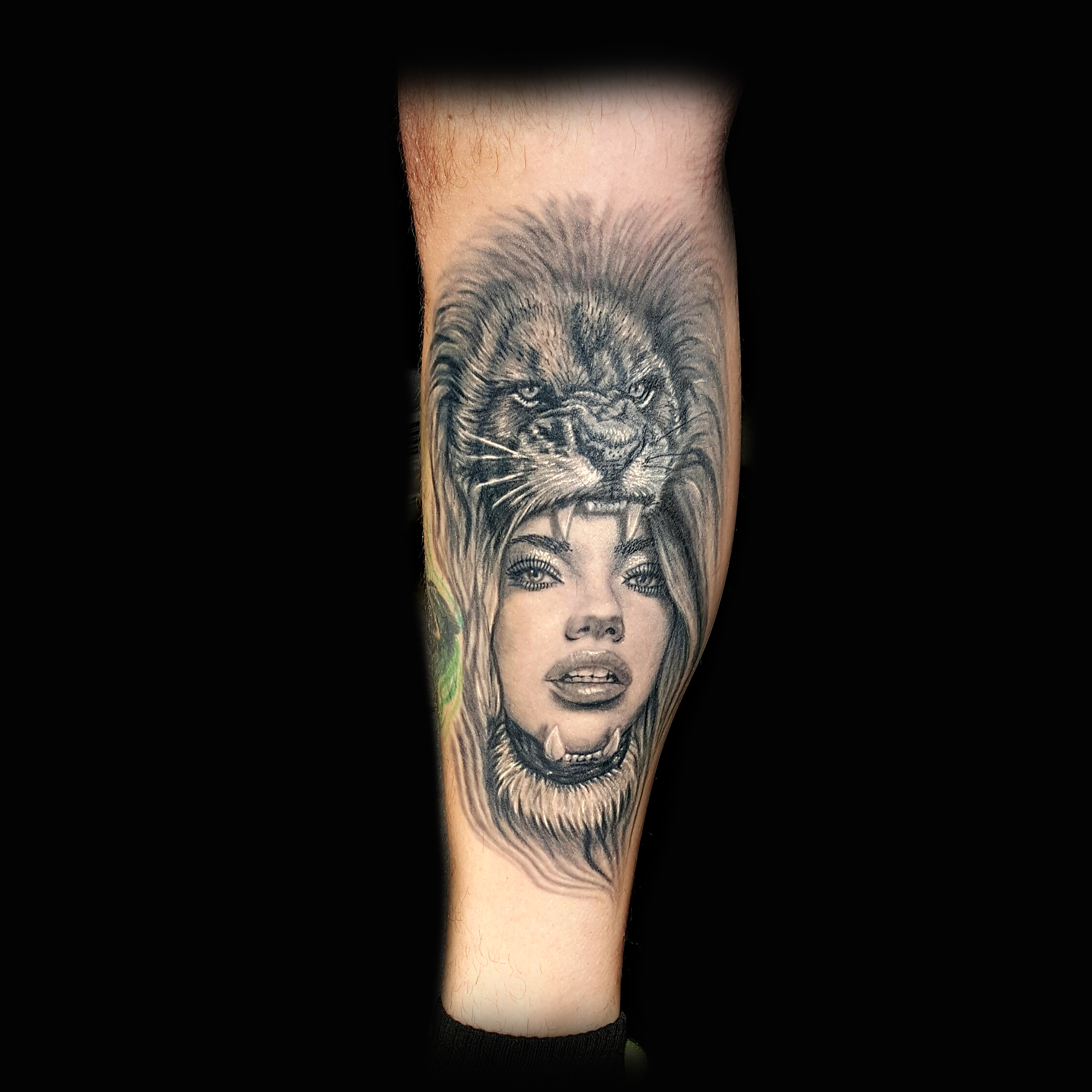 female lion head tattoo