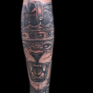 lion king crown tattoo