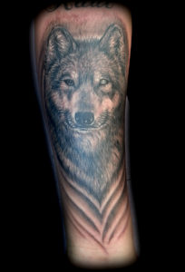 wolf black and grey tattoo